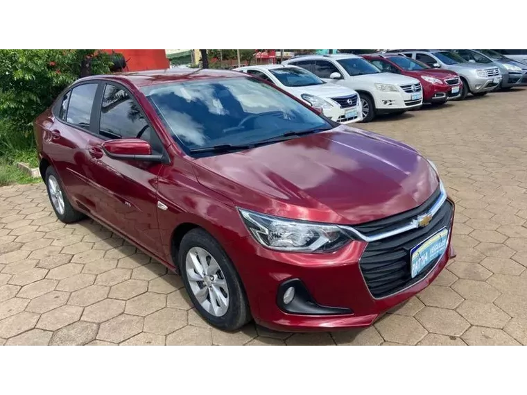 Chevrolet Onix Vermelho 2