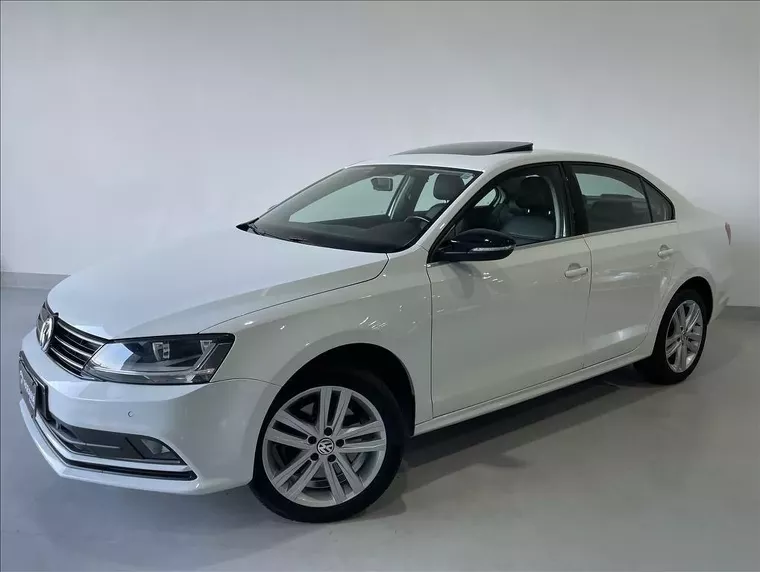 Volkswagen Jetta Branco 7