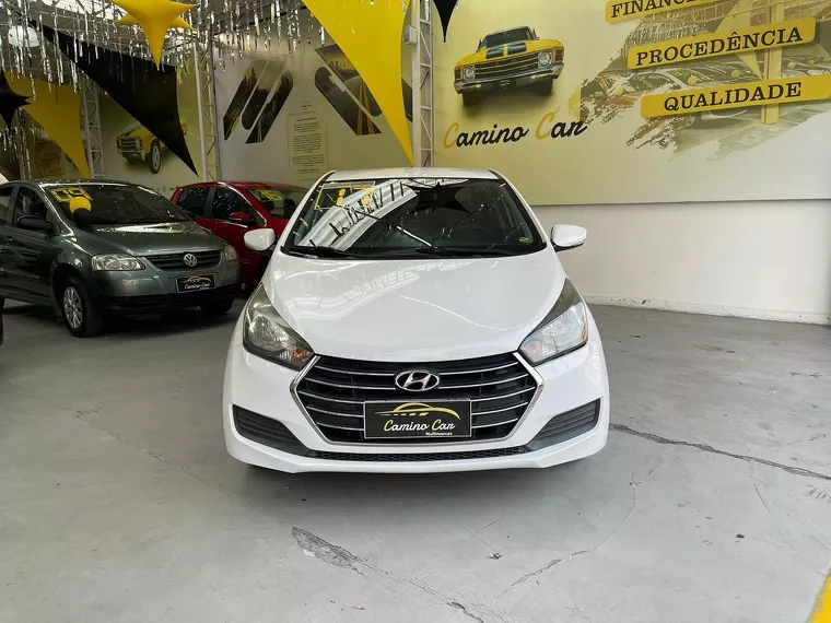 Hyundai HB20S Branco 2