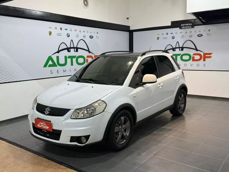 Suzuki SX4 Branco 9