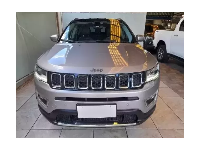 Jeep Compass Prata 1