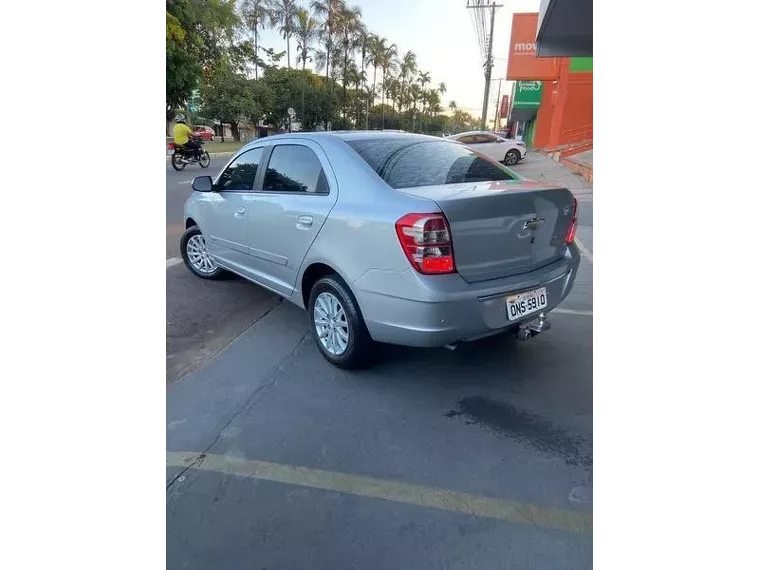 Chevrolet Cobalt Prata 8