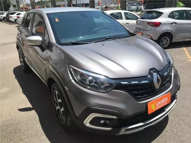 Renault Captur Cinza 5