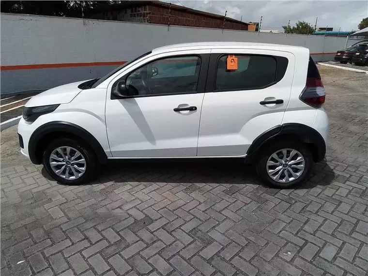 Fiat Mobi Branco 2