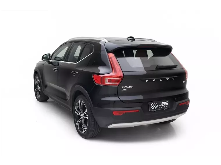 Volvo XC40 Preto 18