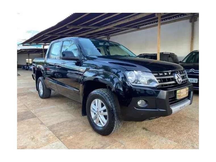 Volkswagen Amarok Preto 8