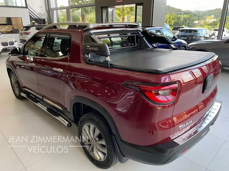 Fiat Toro Vermelho 1