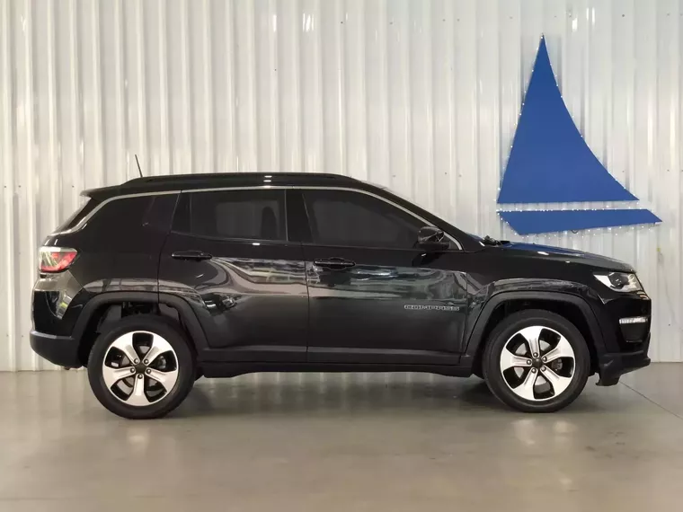 Jeep Compass Preto 16