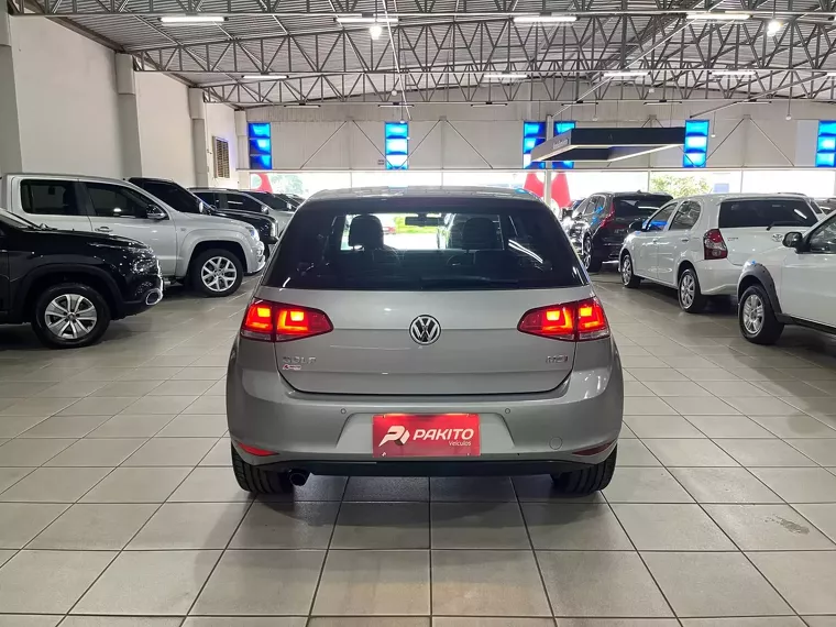 Volkswagen Golf Prata 5