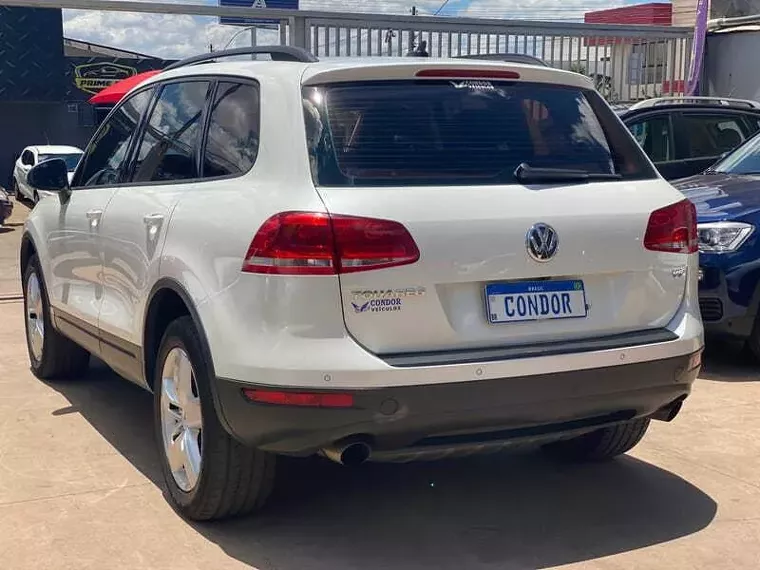 Volkswagen Touareg Branco 3