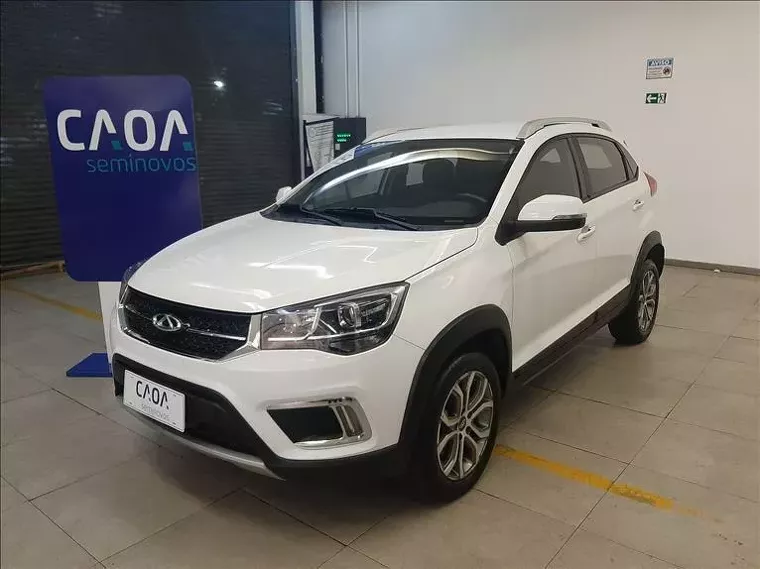 Chery Tiggo 2 Branco 8