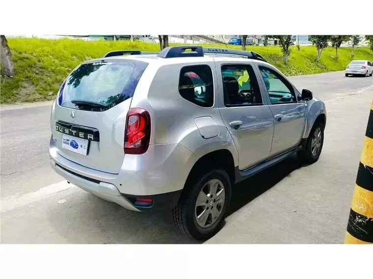 Renault Duster Prata 8