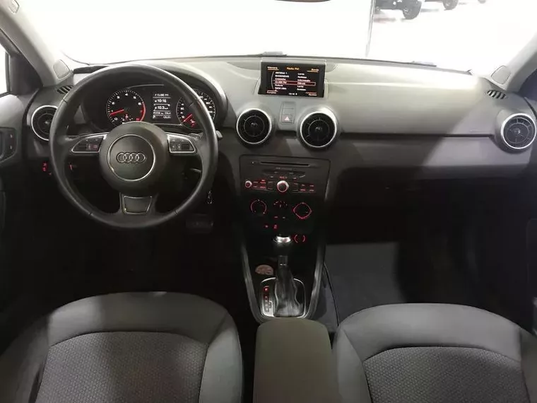 Audi A1 Branco 10