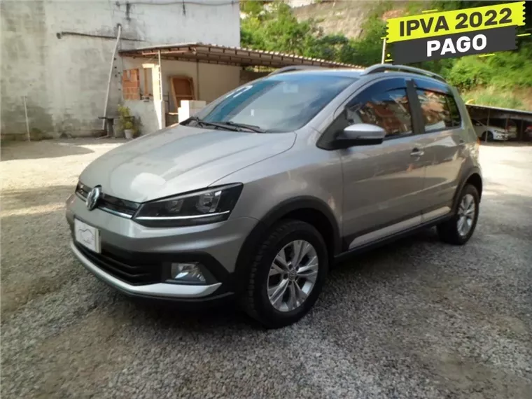 Volkswagen Crossfox Prata 9