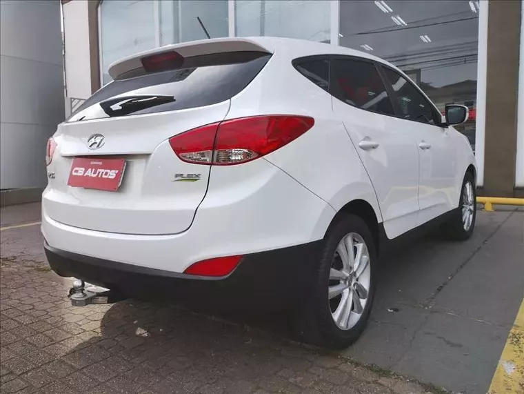 Hyundai IX35 Branco 16