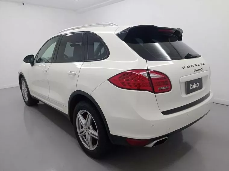 Porsche Cayenne Branco 10