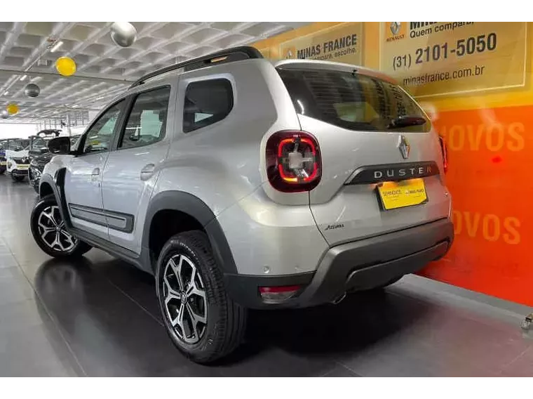 Renault Duster Prata 6