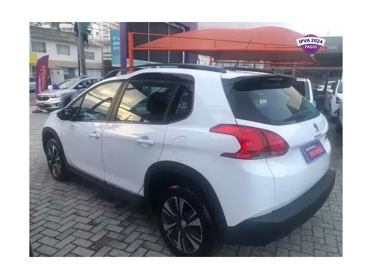 Peugeot 2008 Branco 5