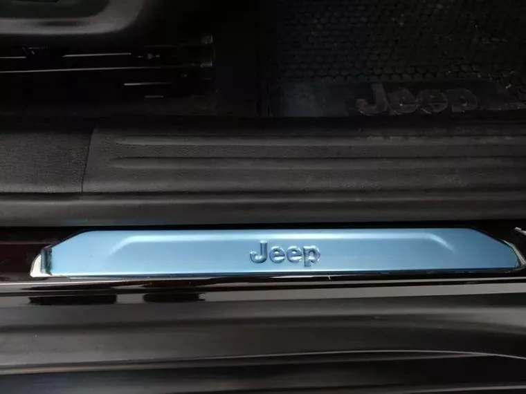 Jeep Compass Marrom 15