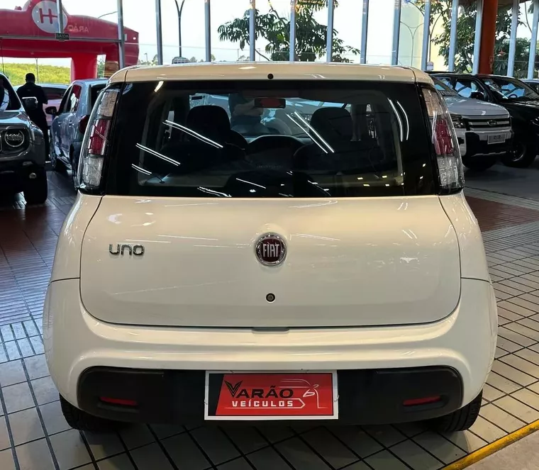 Fiat Uno Branco 7