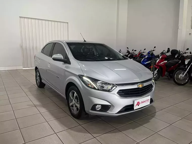 Chevrolet Prisma Prata 10