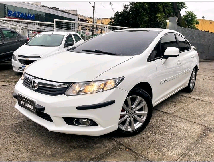 Honda Civic Branco 1