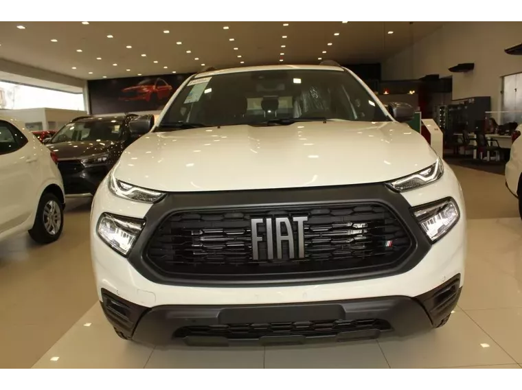 Fiat Toro Branco 3