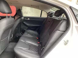 Chery Arrizo 6