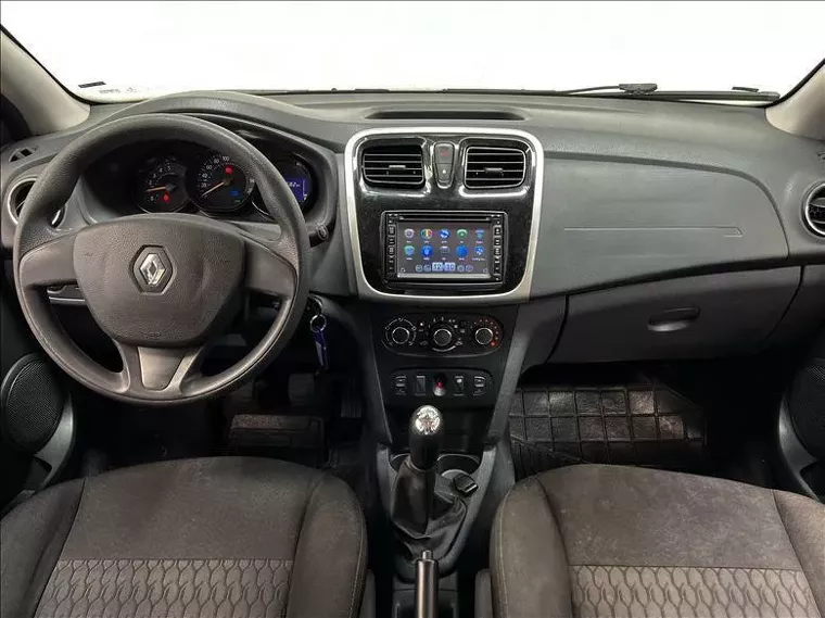 Renault Sandero Prata 16