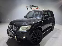 Mitsubishi Pajero TR4