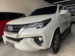 Hilux SW4