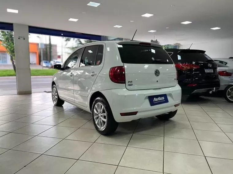 Volkswagen Fox Branco 1