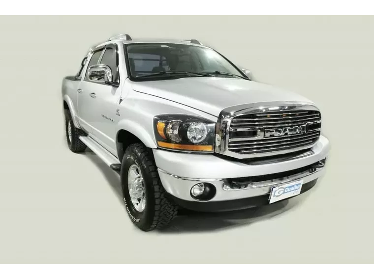 Dodge RAM Prata 16