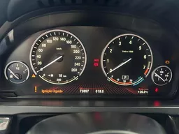 BMW 750i