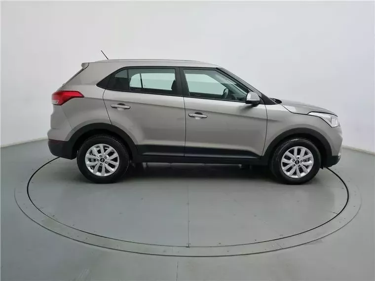 Hyundai Creta Prata 16