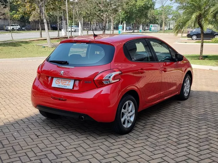 Peugeot 208 Vermelho 5