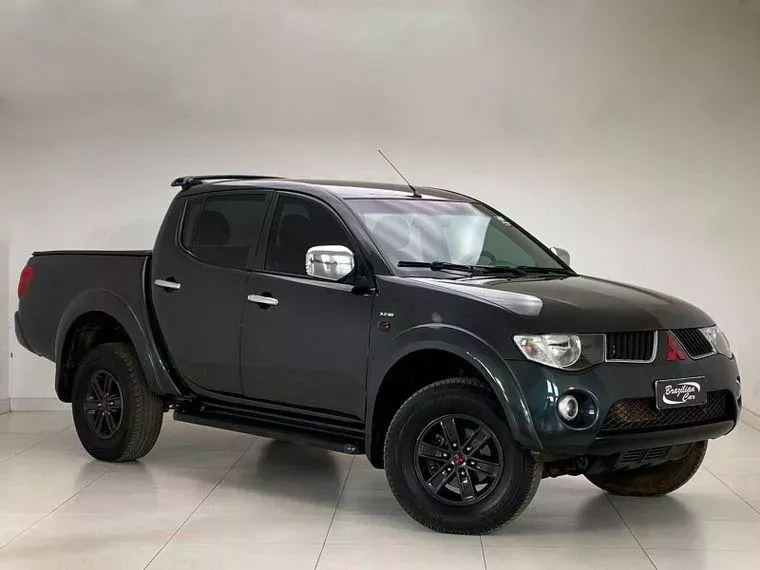 Mitsubishi L200 Triton Cinza 12