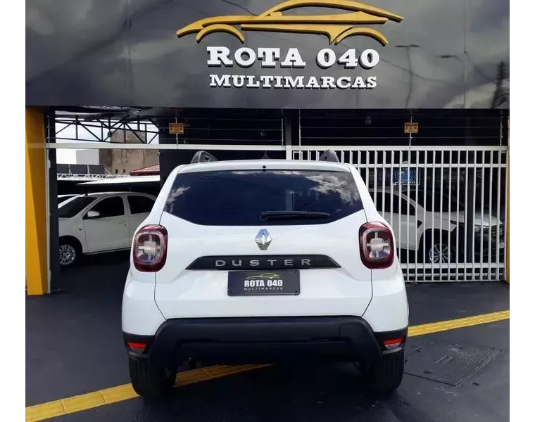 Renault Duster Branco 11