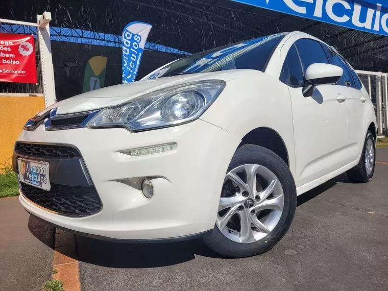 Citroën C3 Branco 8