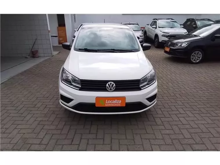 Volkswagen Voyage Branco 1