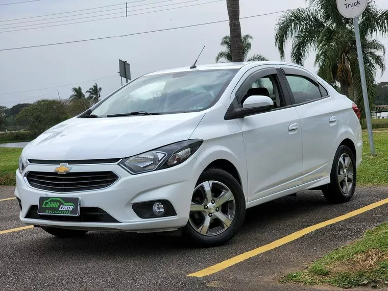 Chevrolet Prisma Branco 12