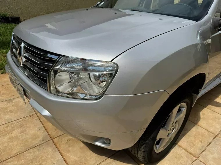 Renault Duster Prata 6