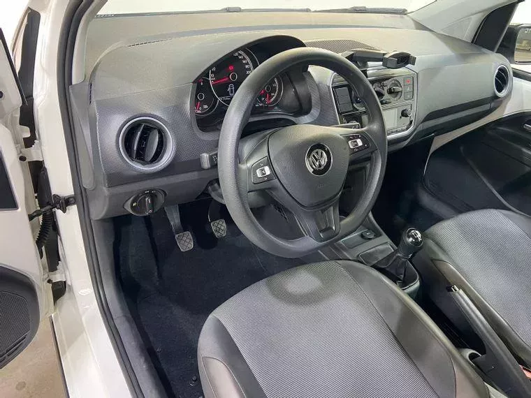 Volkswagen UP Branco 7