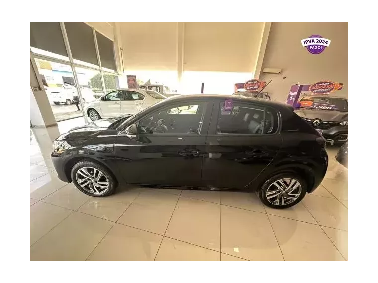 Peugeot 208 Preto 9