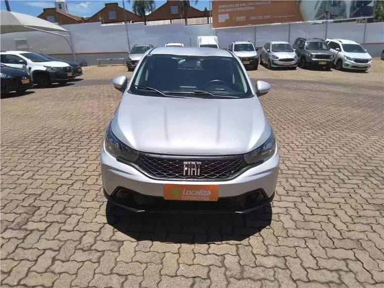 Fiat Argo Prata 7