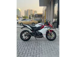 CBR 600