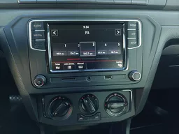 Volkswagen Voyage