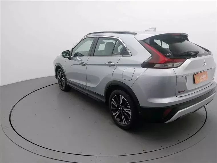 Mitsubishi Eclipse Cross Prata 5