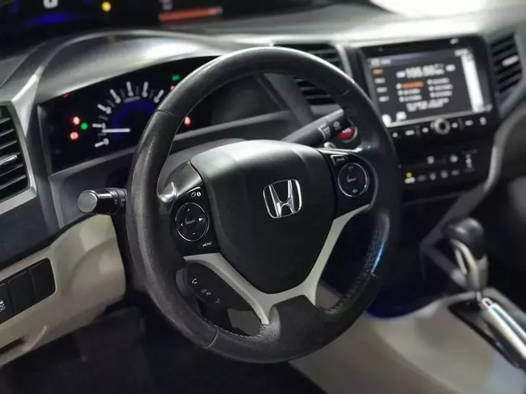 Honda Civic Branco 7