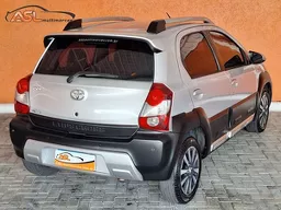 Toyota Etios Cross